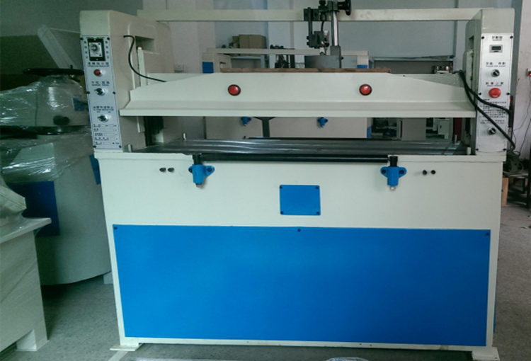 WL-822(ƽ��ʽ)25T��30T ƽ��ʽ�͉��Ô��C